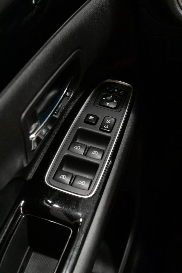 2020 MITSUBISHI OUTLANDER - 17