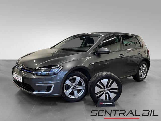 WVWZZZAUZJ8906874 2018 VOLKSWAGEN GOLF-0