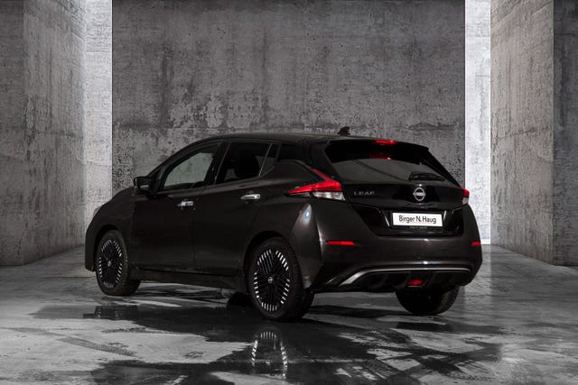 2022 NISSAN LEAF - 9
