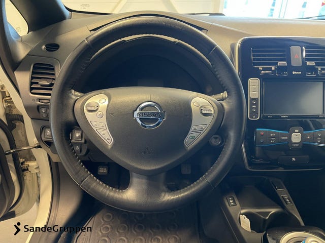 2018 NISSAN LEAF - 14