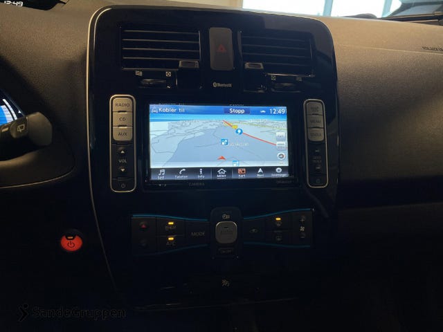 2018 NISSAN LEAF - 20