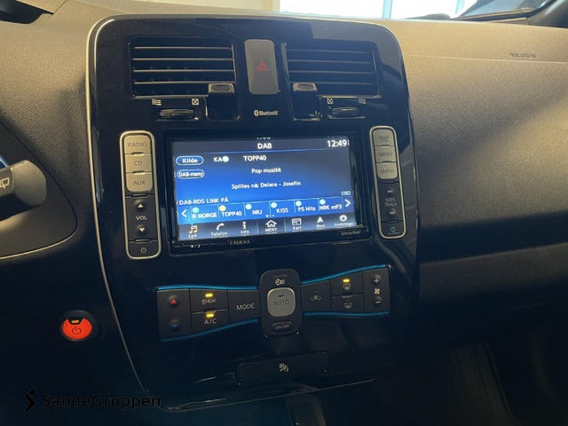 2018 NISSAN LEAF - 19