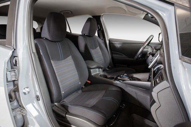2022 NISSAN LEAF - 21