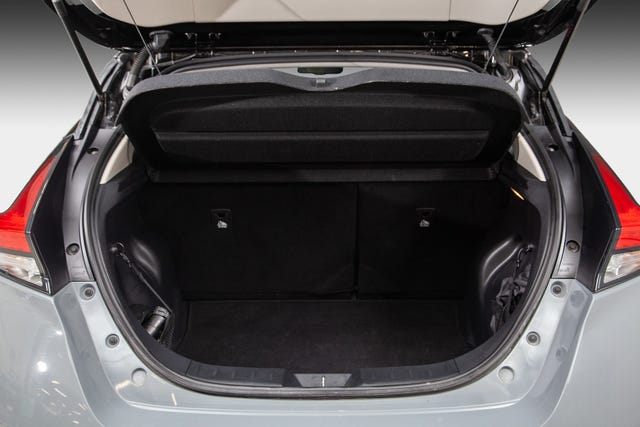 2022 NISSAN LEAF - 10