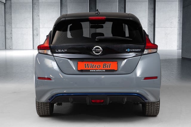 2022 NISSAN LEAF - 9