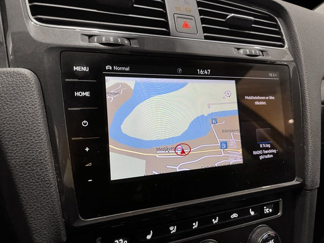 2018 VOLKSWAGEN GOLF - 24