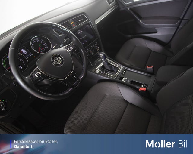 2019 VOLKSWAGEN GOLF - 9