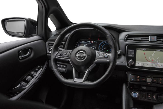 2022 NISSAN LEAF - 14