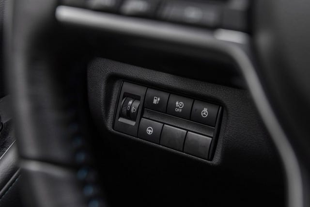 2022 NISSAN LEAF - 18