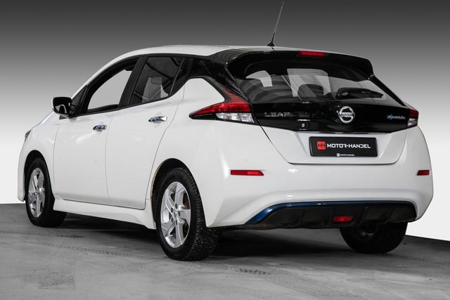 2021 NISSAN LEAF - 10