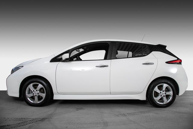 2021 NISSAN LEAF - 9