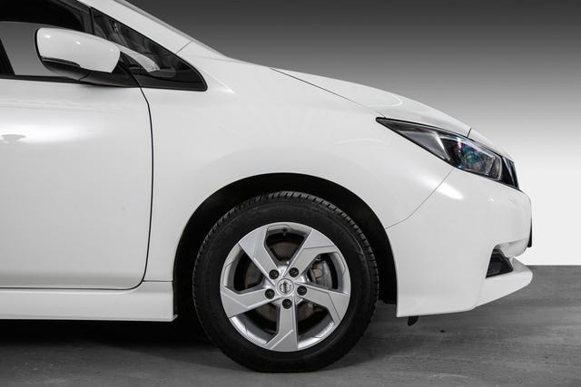 2021 NISSAN LEAF - 7