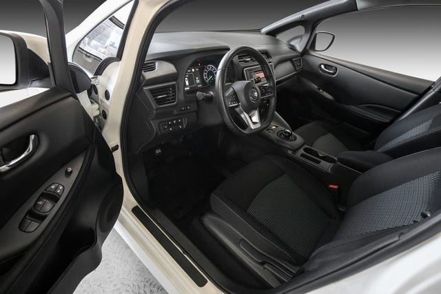2021 NISSAN LEAF - 14
