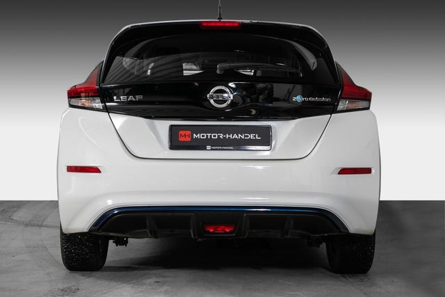 2021 NISSAN LEAF - 11