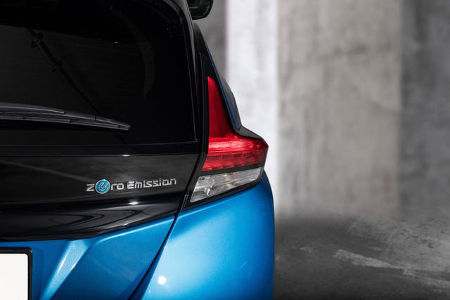 2021 NISSAN LEAF - 7