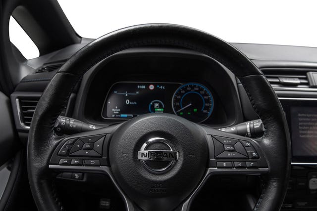 2021 NISSAN LEAF - 15