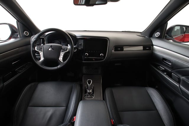 2020 MITSUBISHI OUTLANDER - 11
