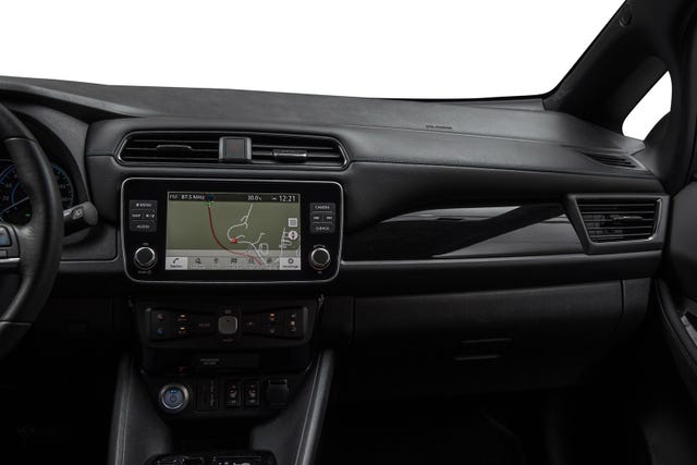 2022 NISSAN LEAF - 20