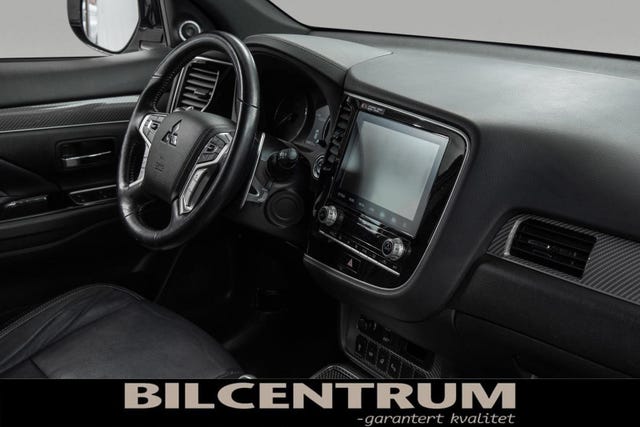 2020 MITSUBISHI OUTLANDER - 24