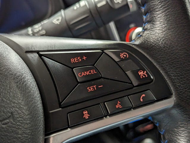 2021 NISSAN LEAF - 28