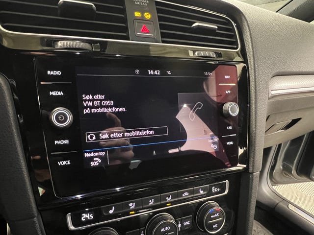 2018 VOLKSWAGEN GOLF - 33
