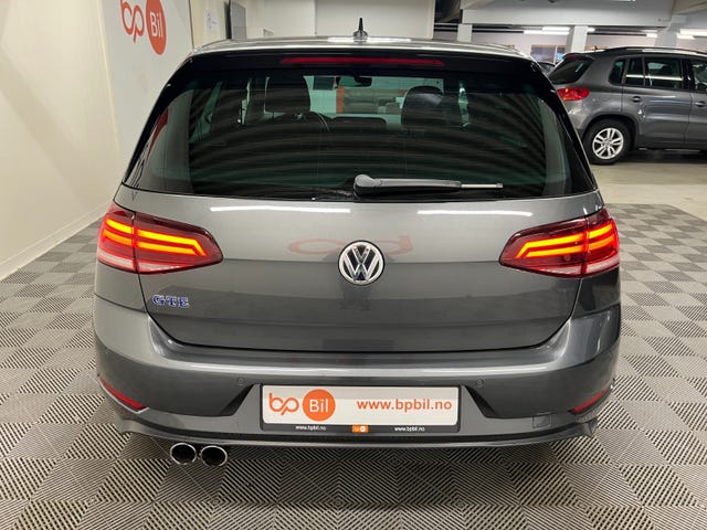 2018 VOLKSWAGEN GOLF - 40