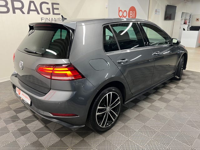 WVWZZZAUZJW800959 2018 VOLKSWAGEN GOLF-3