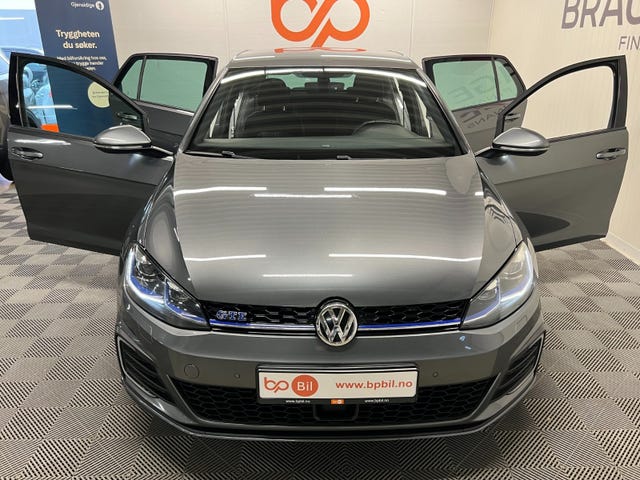 2018 VOLKSWAGEN GOLF - 12