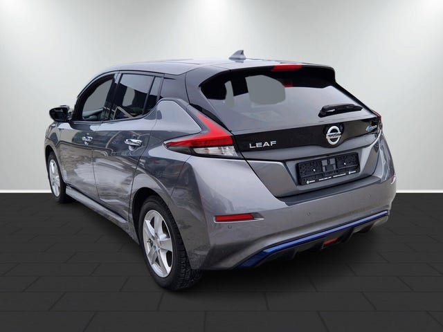 SJNFAAZE1U0128733 2021 NISSAN LEAF-2