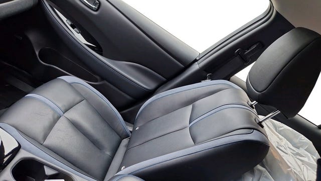 2021 NISSAN LEAF - 19
