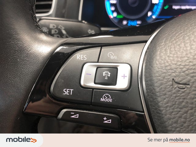 2018 VOLKSWAGEN GOLF - 19