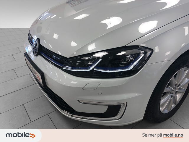 WVWZZZAUZJ8906909 2018 VOLKSWAGEN GOLF-4