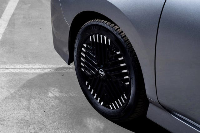 2022 NISSAN LEAF - 26