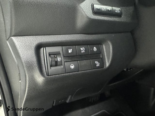 2022 NISSAN LEAF - 12