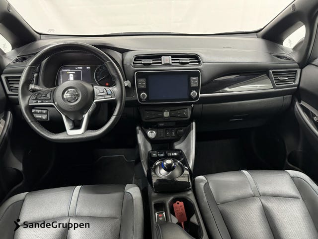 2022 NISSAN LEAF - 25