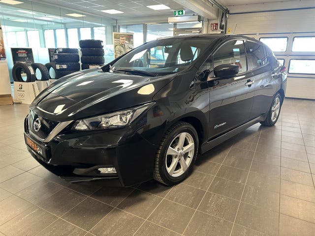 2018 NISSAN LEAF - 12