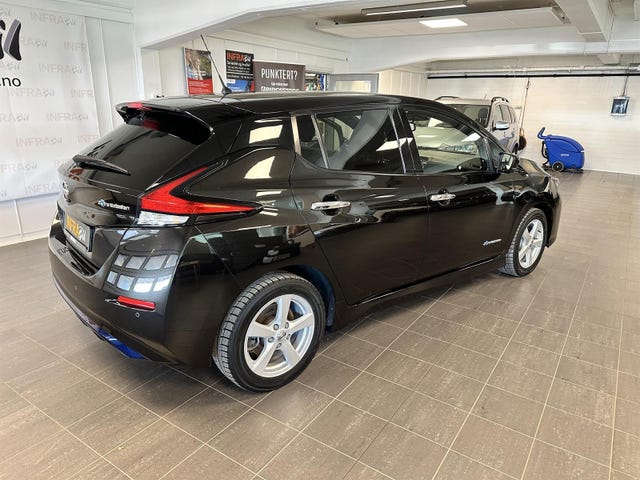 2018 NISSAN LEAF - 7