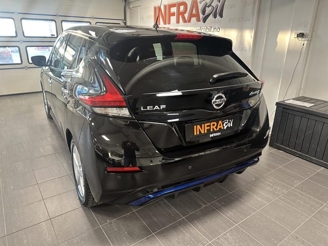 SJNFAAZE1U0014826 2018 NISSAN LEAF-3