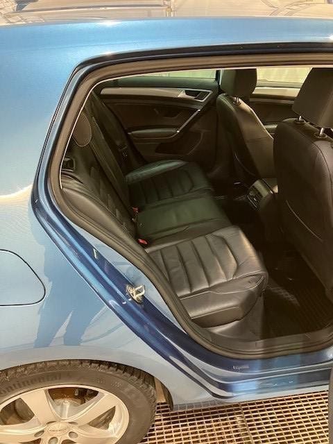 2015 VOLKSWAGEN GOLF - 9