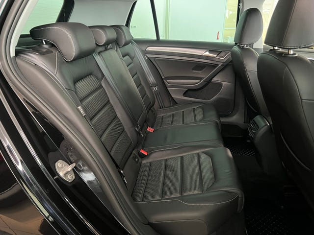 2018 VOLKSWAGEN GOLF - 21
