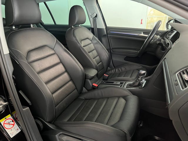 2018 VOLKSWAGEN GOLF - 20