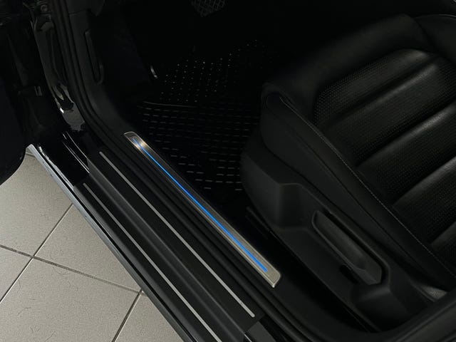 2018 VOLKSWAGEN GOLF - 19
