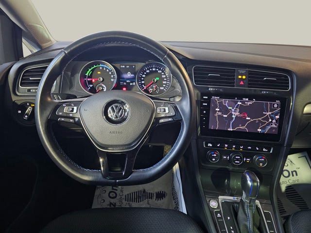2019 VOLKSWAGEN GOLF - 16