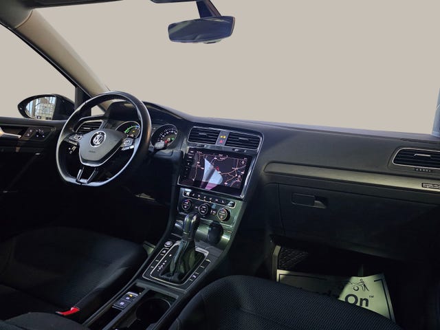 2019 VOLKSWAGEN GOLF - 12