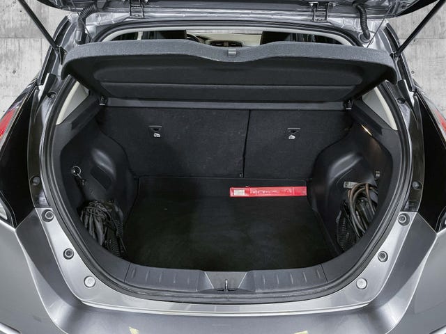 2021 NISSAN LEAF - 7