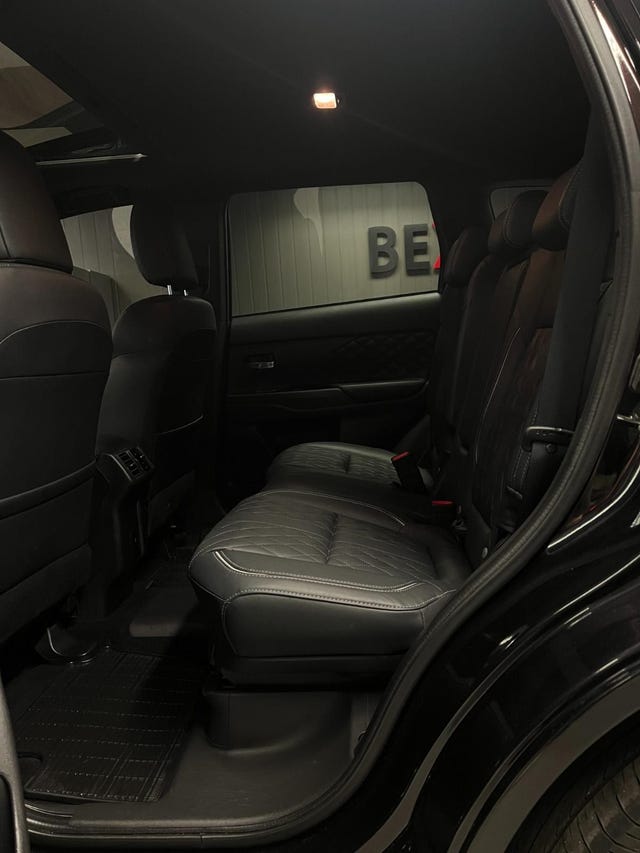 2020 MITSUBISHI OUTLANDER - 25