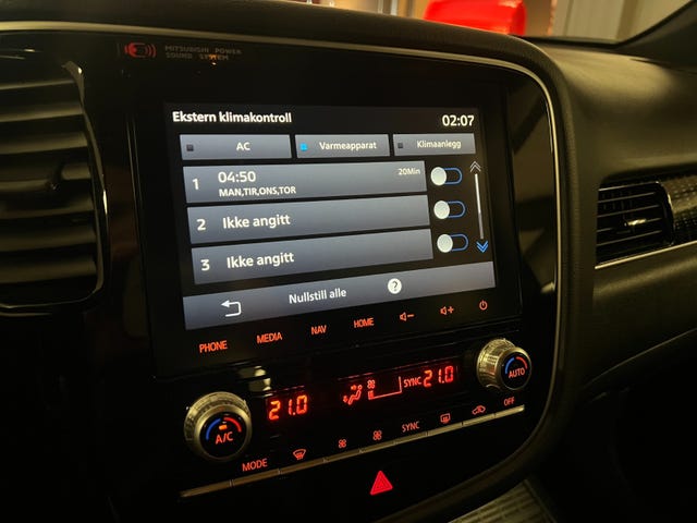 2020 MITSUBISHI OUTLANDER - 18