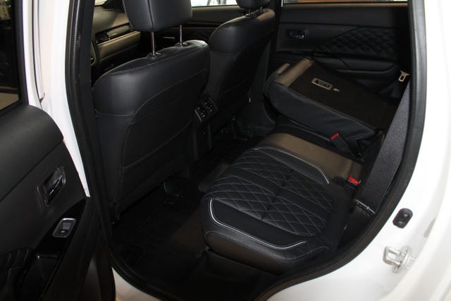 2020 MITSUBISHI OUTLANDER - 14