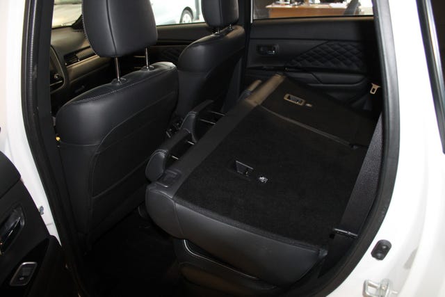 2020 MITSUBISHI OUTLANDER - 13