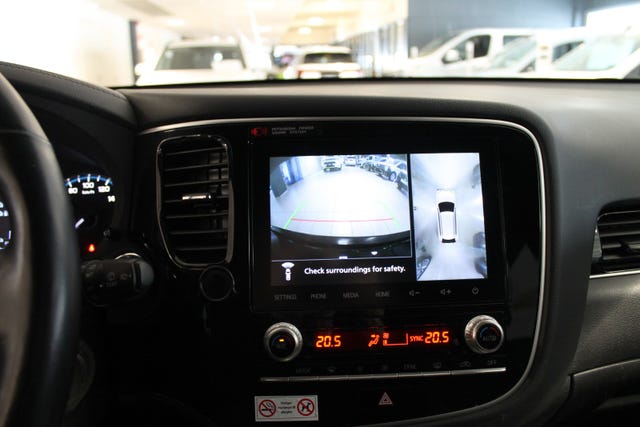 2020 MITSUBISHI OUTLANDER - 24